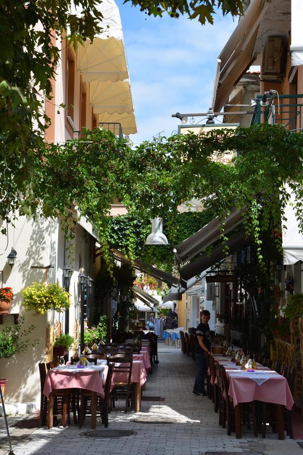 Dionyssos Hotel Limenas  Bagian luar foto