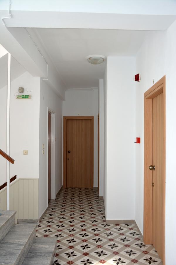 Dionyssos Hotel Limenas  Bagian luar foto